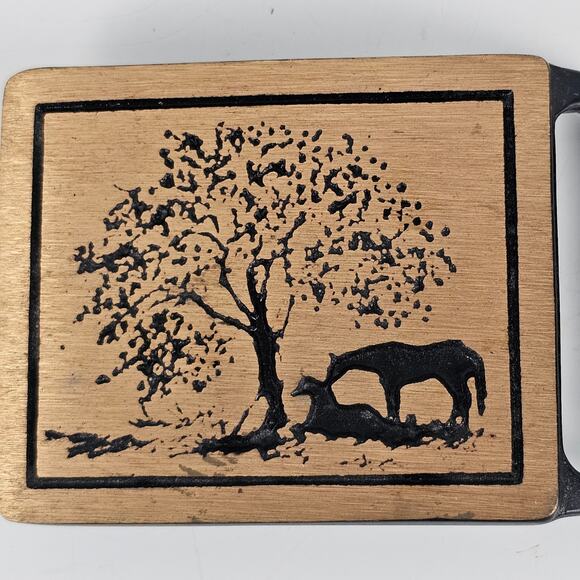 VTG 1975 Brass belt buckle Teck-Ether Guild Two Horses 2.25 x 2 5/8 - Picture 2 of 6